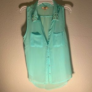 Blue sheer bottom up tank 🌊